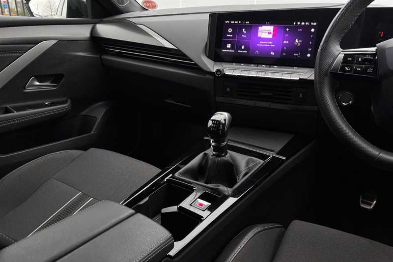 Used Vauxhall Astra 2023 for sale - 77930071: Photo 14