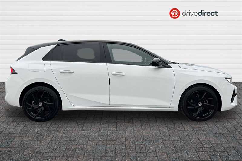 Used Vauxhall Astra 2023 for sale - 77930071: Photo 2