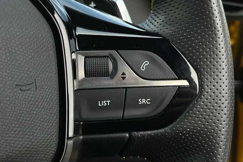 Used Peugeot 208 2022 for sale - 76956093: Photo 22