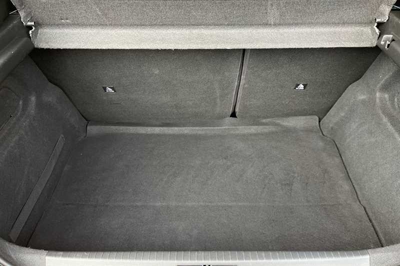 Used Peugeot 208 2022 for sale - 76956093: Photo 25