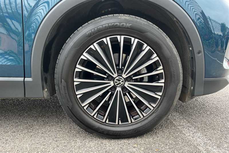 Used Volkswagen Tiguan 2024 for sale - 78217700: Photo 11