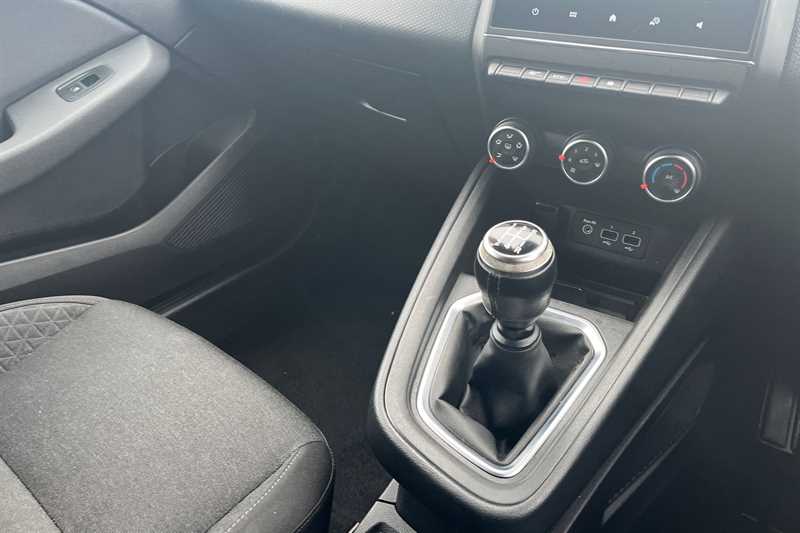 Used Renault Clio 2021 for sale - 77444343: Photo 14