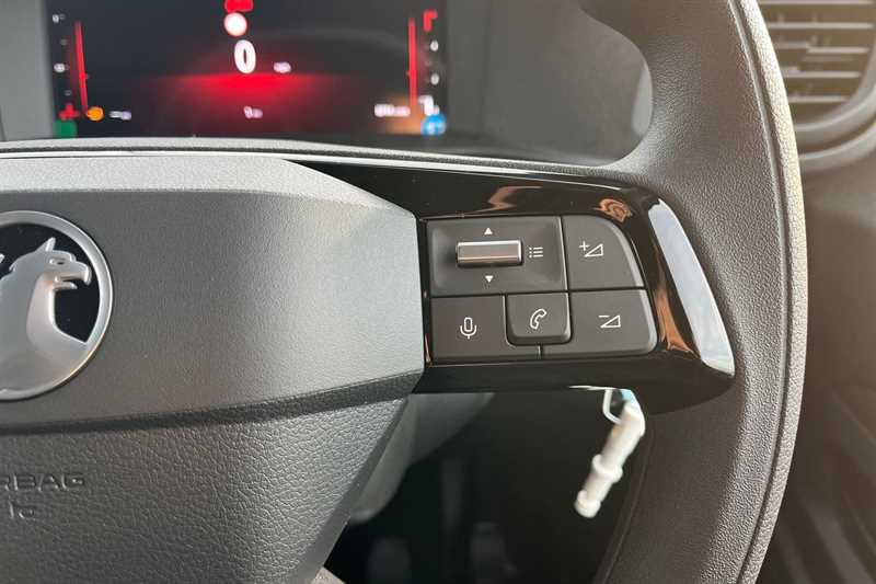 Used Vauxhall Vivaro 2024 for sale - 76844229: Photo 22