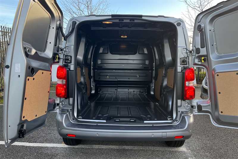 Used Vauxhall Vivaro 2024 for sale - 76844229: Photo 25