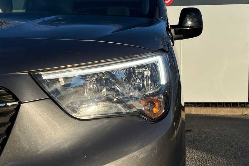 Used Vauxhall Combo Life 2022 for sale - 76636124: Photo 29