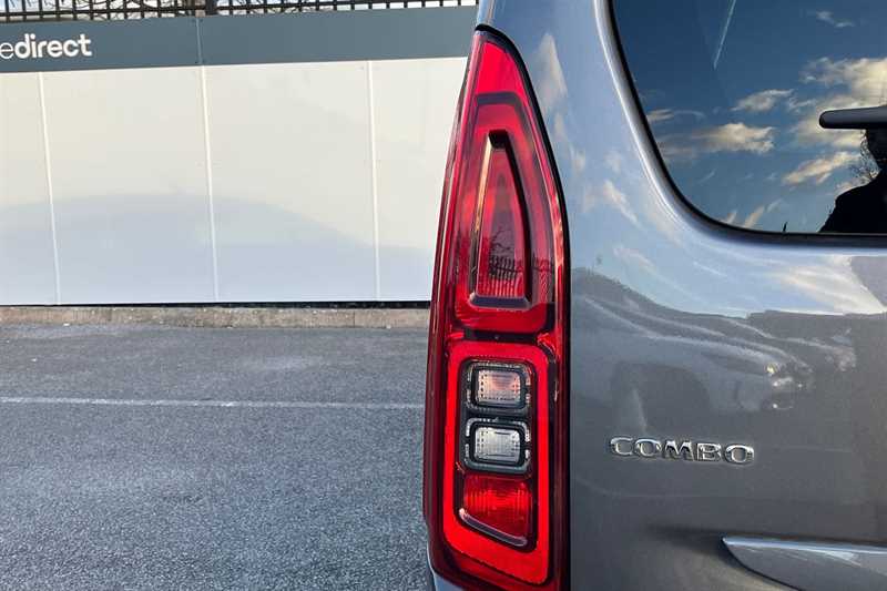 Used Vauxhall Combo Life 2022 for sale - 76636124: Photo 31