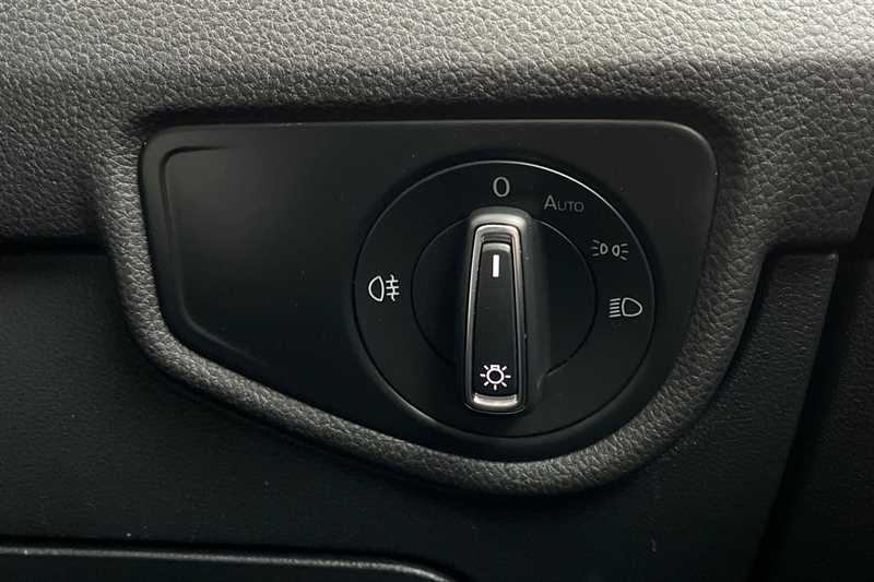 Used Volkswagen Touran 2020 for sale - 77900690: Photo 42