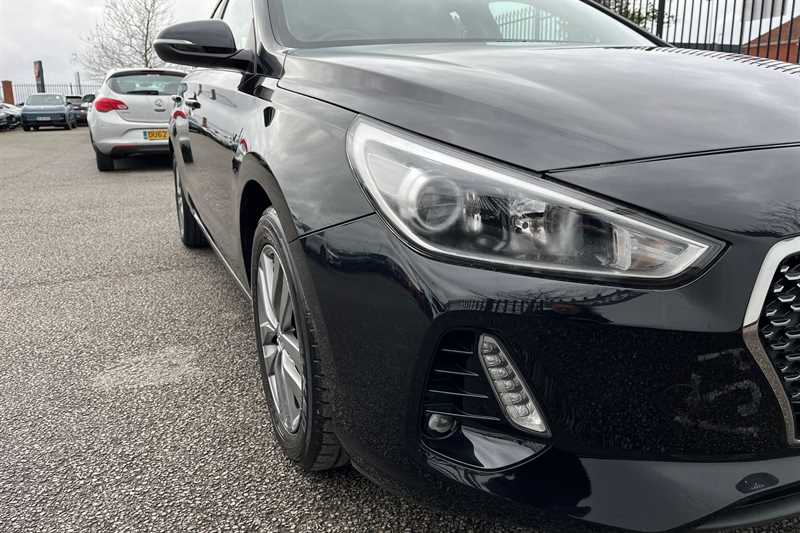 Used Hyundai i30 2017 for sale - 77914807: Photo 47