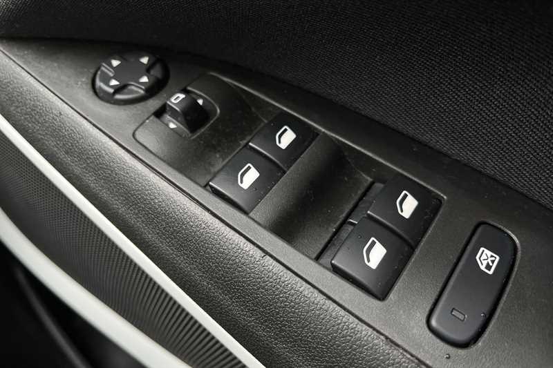 Used Vauxhall Crossland X 2020 for sale - 76463699: Photo 16