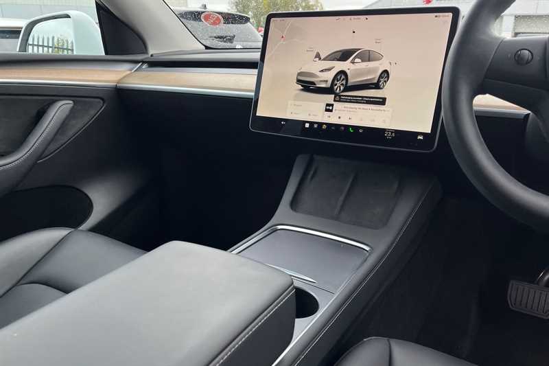 Used Tesla Model Y 2022 for sale - 76733778: Photo 14