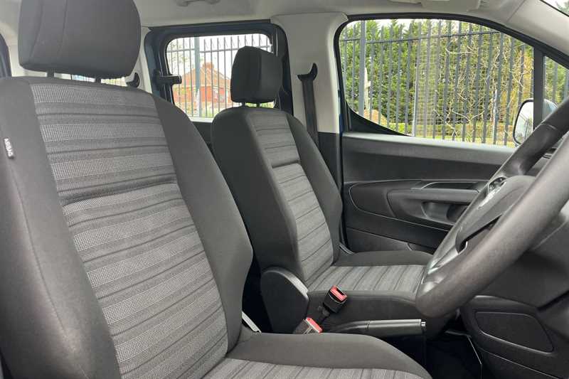 Used Vauxhall Combo Life 2020 for sale - 76463249: Photo 23