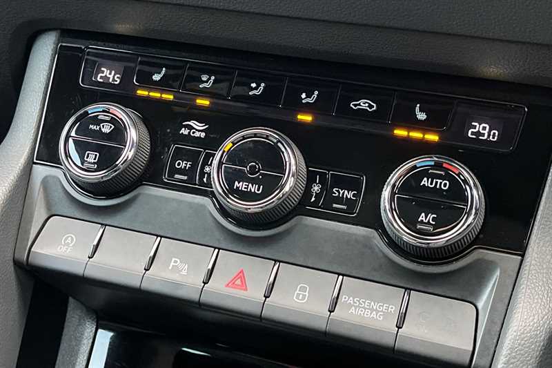 Used Skoda Karoq 2024 for sale - 77772546: Photo 15