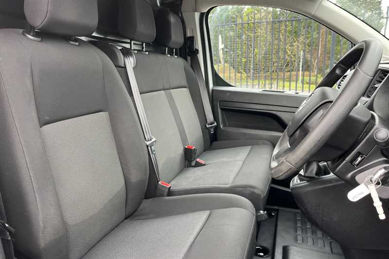 Used Vauxhall Vivaro 2023 for sale - 77929319: Photo 23