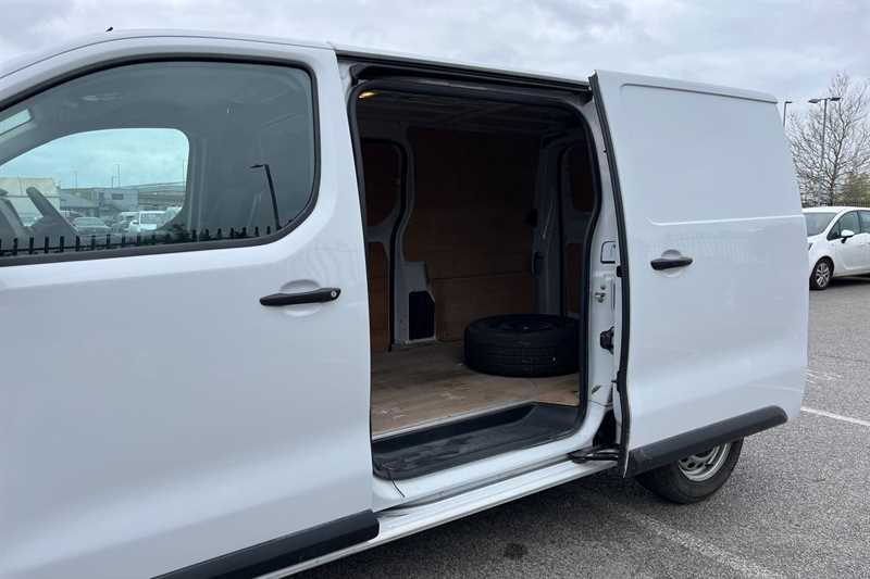 Used Vauxhall Vivaro 2023 for sale - 78138914: Photo 24