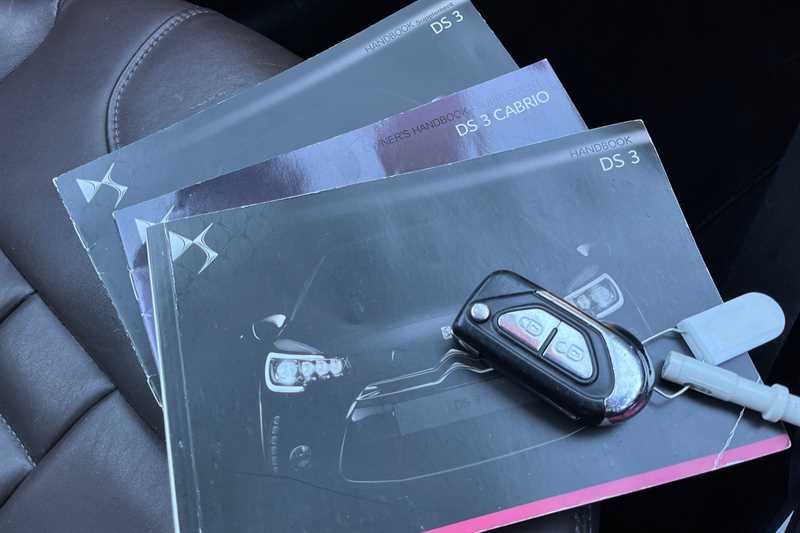 Used DS Automobiles DS 3 Cabrio 2016 for sale - 77391451: Photo 36