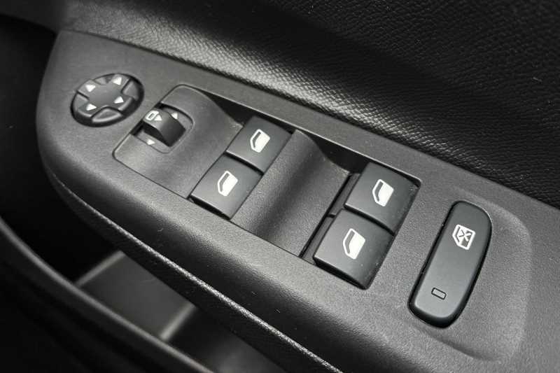 Used Vauxhall Corsa 2024 for sale - 77553894: Photo 16