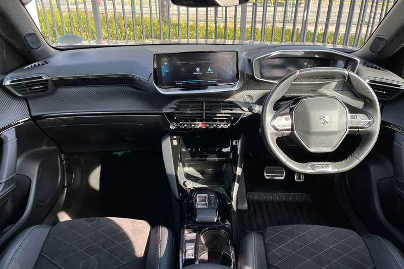 Used Peugeot 2008 2023 for sale - 76489174: Photo 13