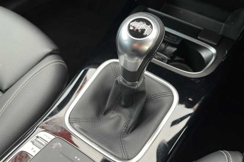 Used Mercedes-Benz A-Class 2019 for sale - 76944946: Photo 40