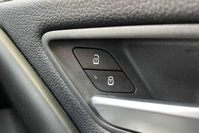 Used Mercedes-Benz A-Class 2019 for sale - 76944946: Photo 44