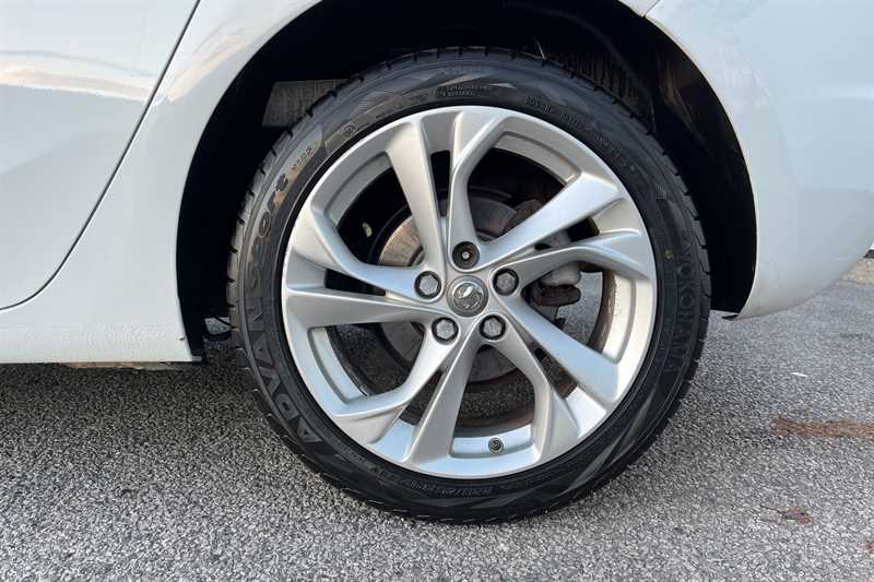 Used Vauxhall Astra 2016 for sale - 76636125: Photo 10