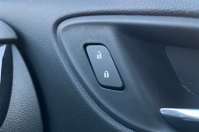 Used Vauxhall Astra 2016 for sale - 76636125: Photo 42