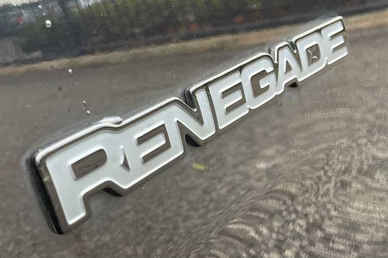 Used Jeep Renegade 2020 for sale - 77269641: Photo 30