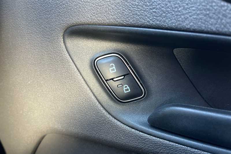 Used Ford Transit Custom 2023 for sale - 76956450: Photo 45