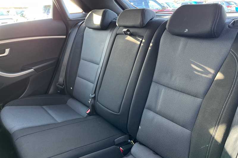 Used Hyundai i30 2016 for sale - 77082853: Photo 24