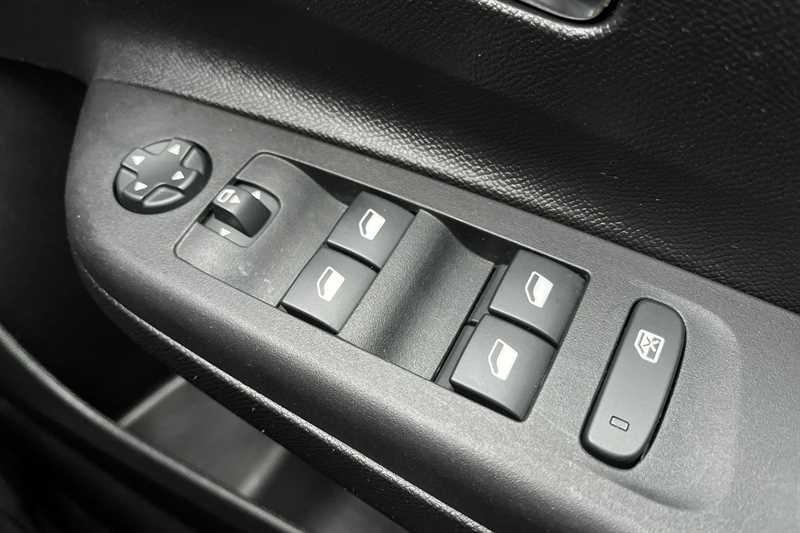 Used Vauxhall Corsa 2022 for sale - 77699897: Photo 16