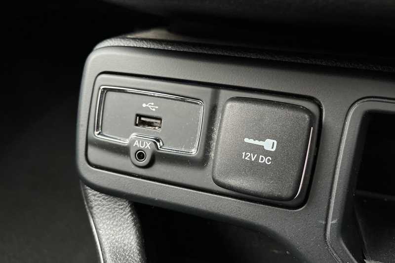 Used Jeep Renegade 2020 for sale - 77317097: Photo 39