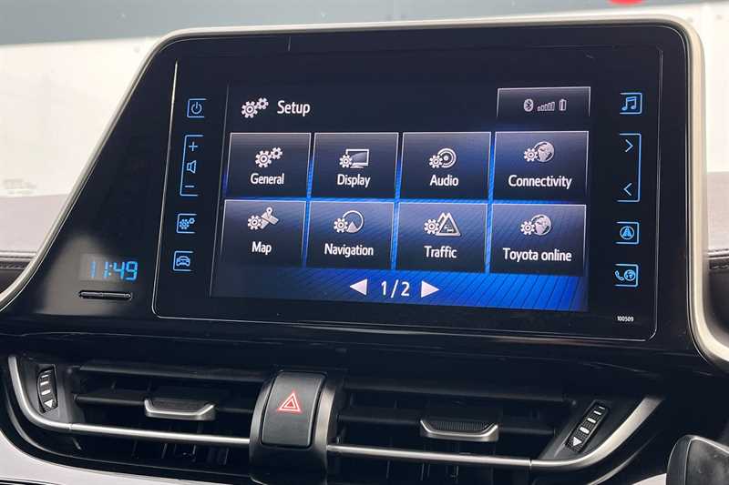 Used Toyota C-HR 2018 for sale - 76956609: Photo 17