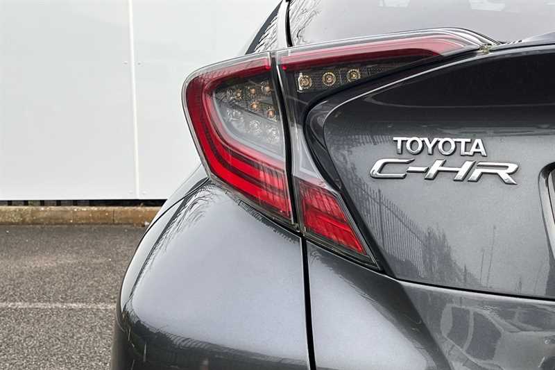 Used Toyota C-HR 2018 for sale - 76956609: Photo 31