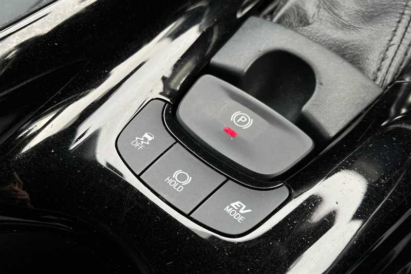 Used Toyota C-HR 2018 for sale - 76956609: Photo 41