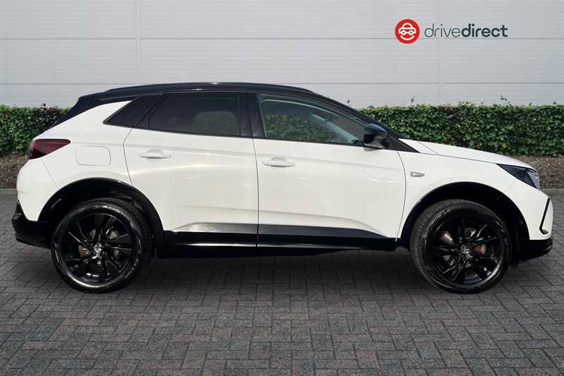 Used Vauxhall Grandland 2023 for sale - 76956756: Photo 2