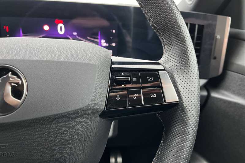 Used Vauxhall Astra 2023 for sale - 77945131: Photo 22