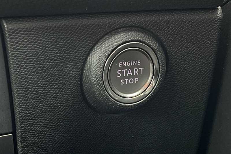 Used Vauxhall Astra 2023 for sale - 77945131: Photo 44