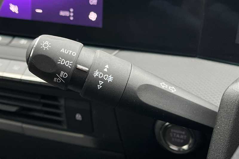 Used Vauxhall Astra 2023 for sale - 77945131: Photo 45