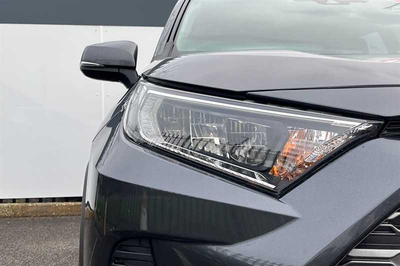 Used Toyota RAV4 2019 for sale - 76903188: Photo 28