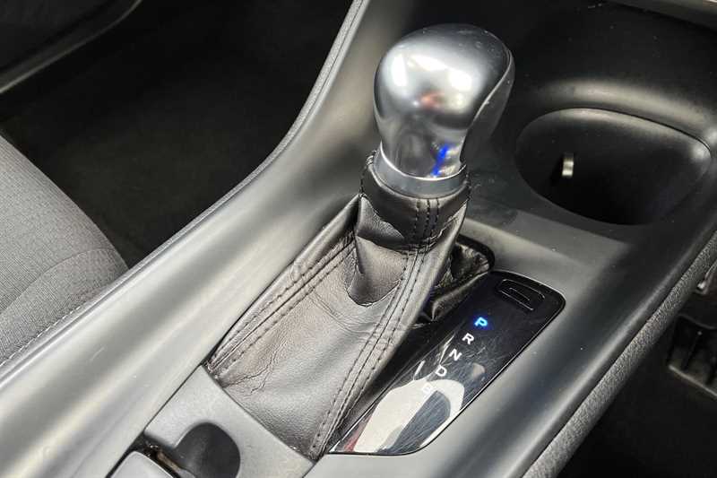 Used Toyota C-HR 2018 for sale - 78076114: Photo 39