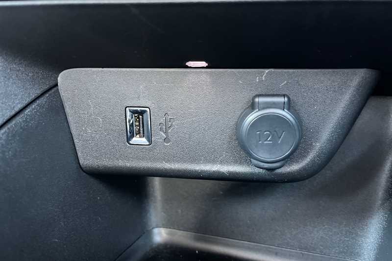 Used Vauxhall Corsa 2023 for sale - 78120658: Photo 40