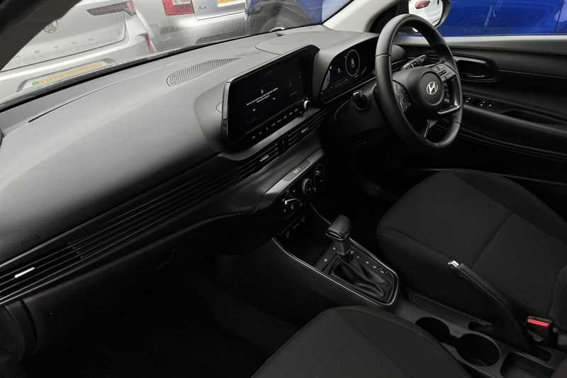 Used Hyundai i20 2024 for sale - 77296226: Photo 38