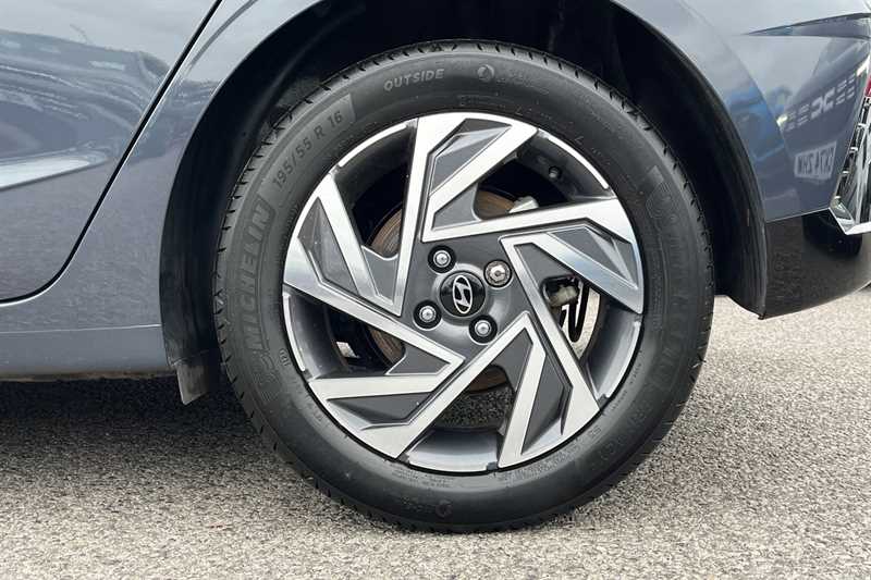 Used Hyundai i20 2024 for sale - 77296226: Photo 9