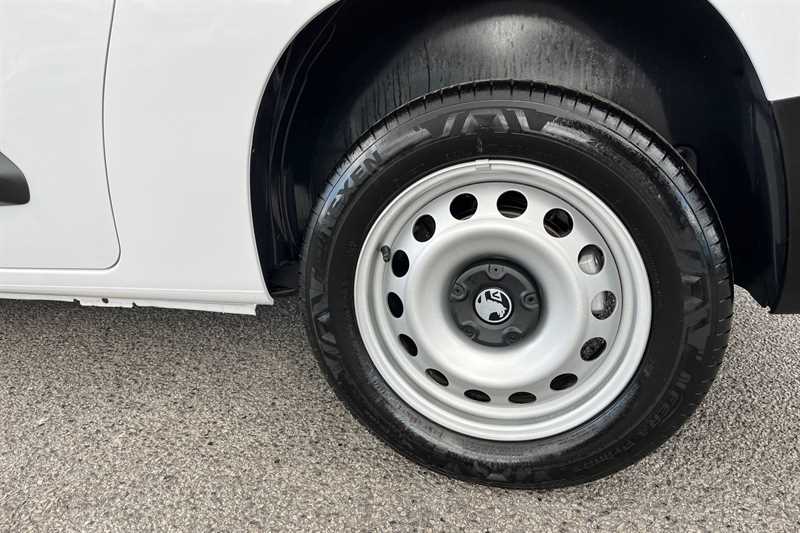 Used Vauxhall Combo 2024 for sale - 76530267: Photo 10