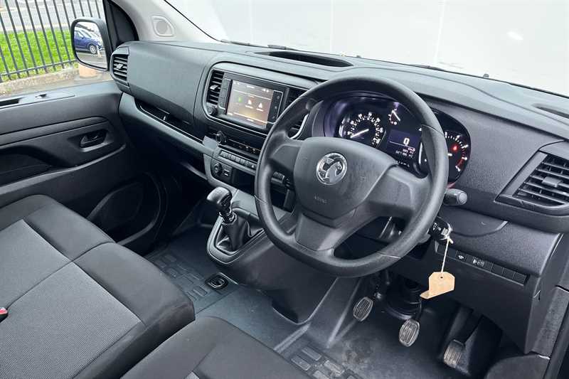 Used Vauxhall Vivaro 2023 for sale - 77335380: Photo 13