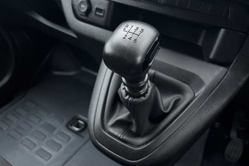 Used Vauxhall Vivaro 2023 for sale - 77335380: Photo 41