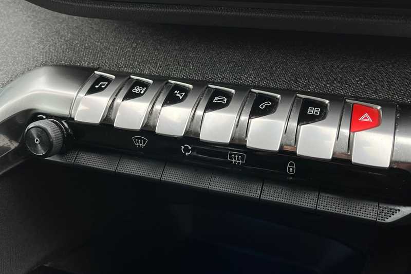 Used Peugeot 5008 2019 for sale - 77915033: Photo 38