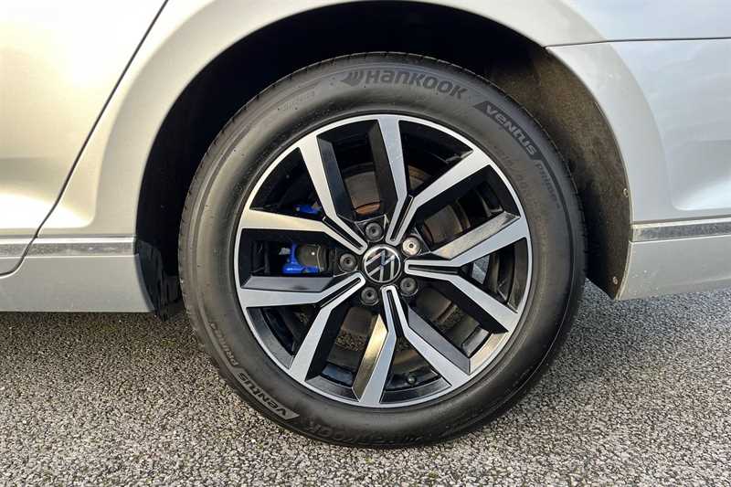 Used Volkswagen Passat 2021 for sale - 76944397: Photo 10