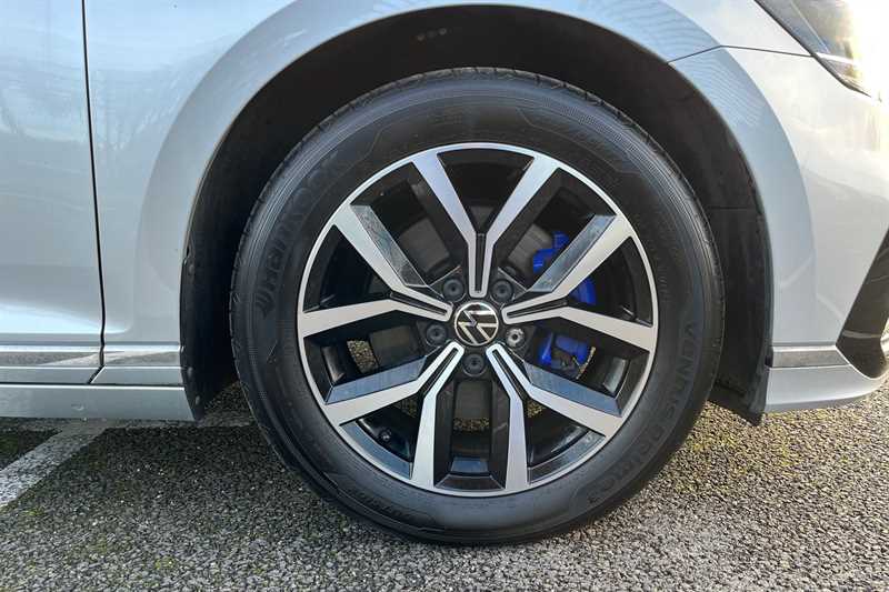 Used Volkswagen Passat 2021 for sale - 76944397: Photo 11