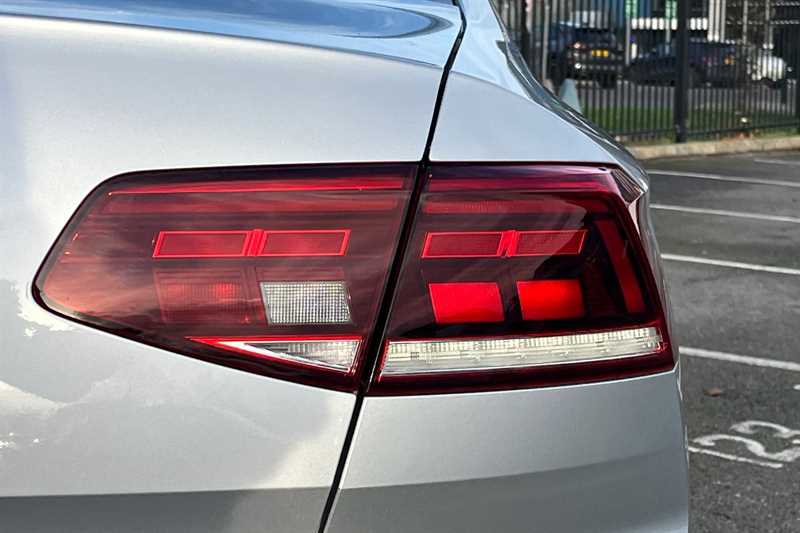 Used Volkswagen Passat 2021 for sale - 76944397: Photo 32