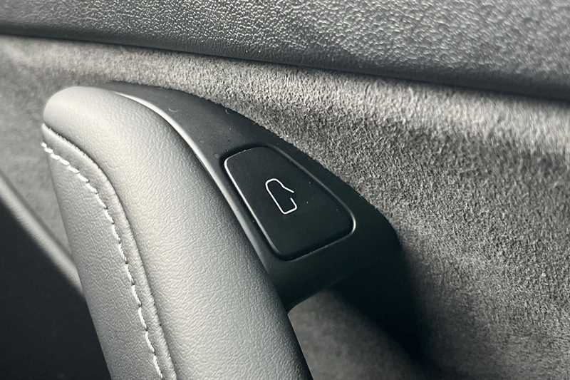 Used Tesla Model Y 2022 for sale - 76525005: Photo 43